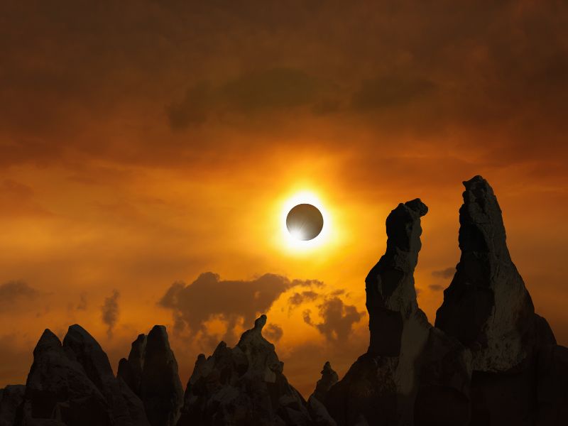 Leo Solar Eclipse 2026